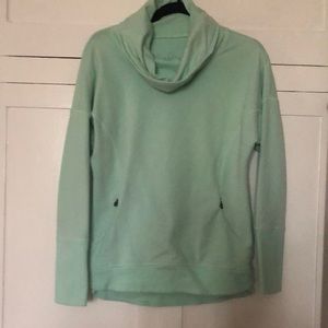 Lululemon Pullover